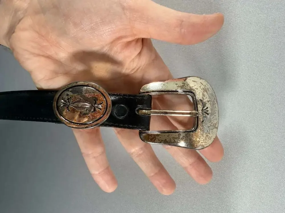Vintage 1993 Silver Creek Black Leather Western Belt with Concho Buckle and Tip